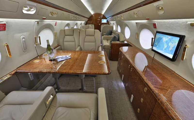 2005 Gulfstream G550 – cabin (7)