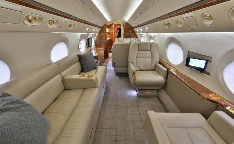 2005 Gulfstream G550 – cabin (8)