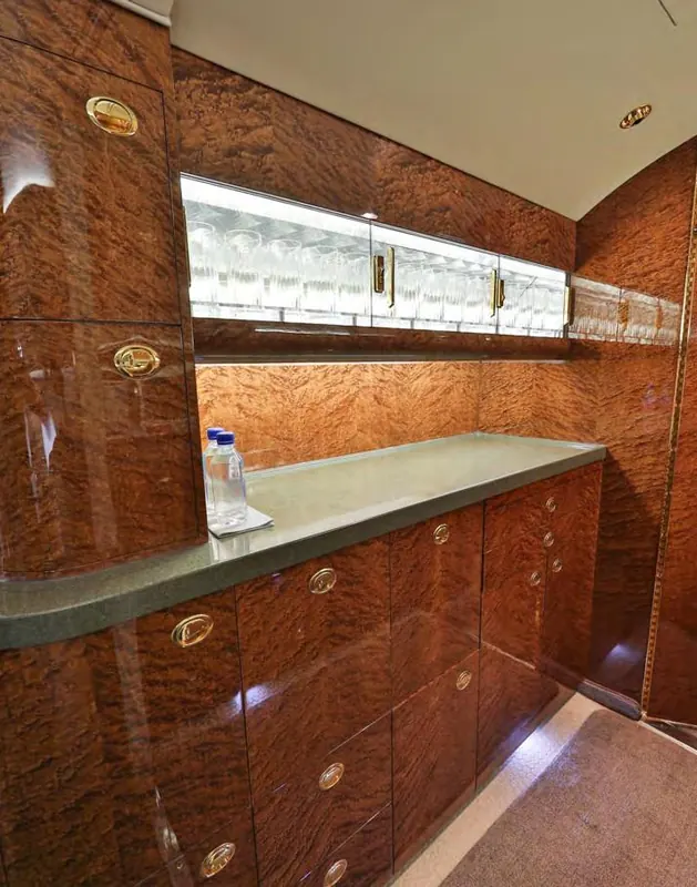 2005 Gulfstream G550 – cabin (15)