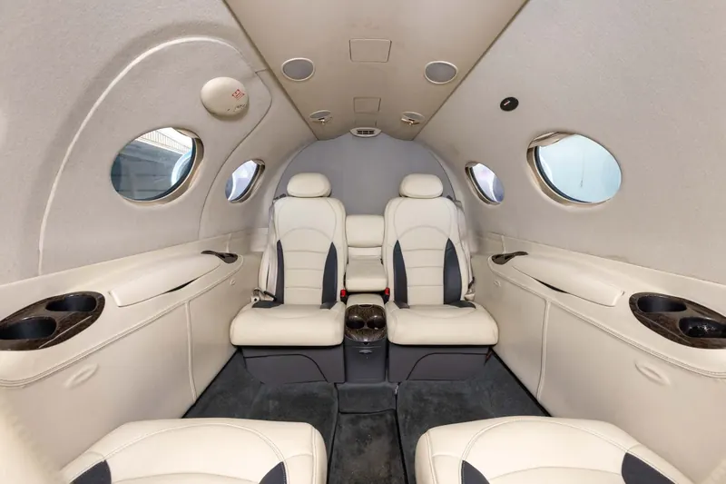 2007 Cessna Citation Mustang – cabin (10)